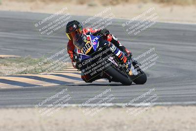 media/Oct-04-2025-CVMA (Sat) [[408bcdd6e4]]/Race 5-Amateur Formula Middleweight/